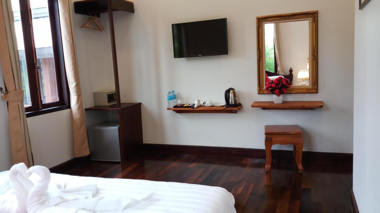 Villa Bouathong Hotels Luang Prabang Exterior foto