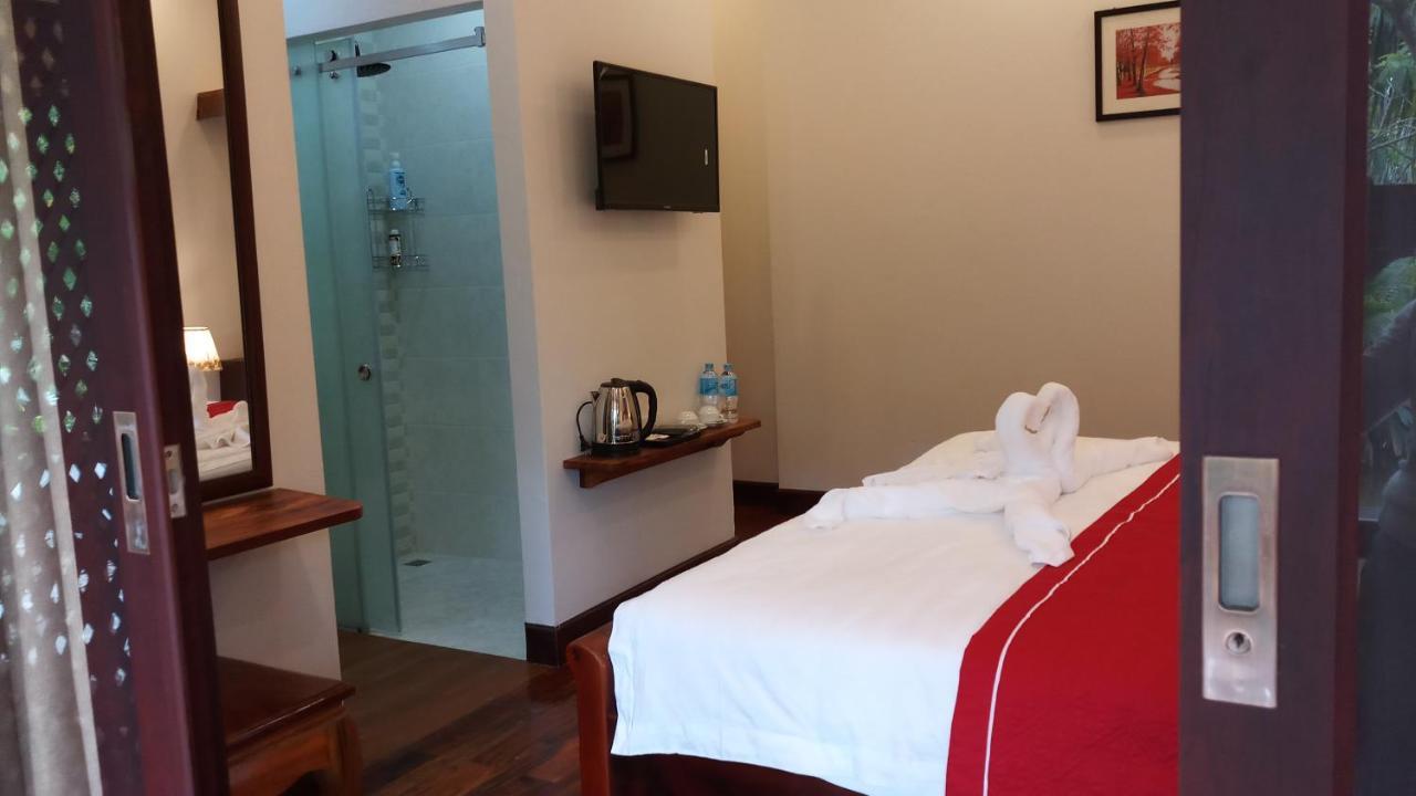 Villa Bouathong Hotels Luang Prabang Exterior foto